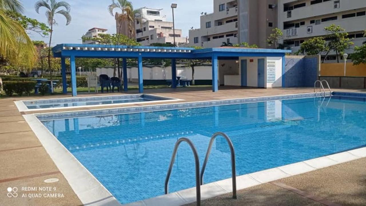 Apartamento - Flamingo Suites Higuerote Bagian luar foto